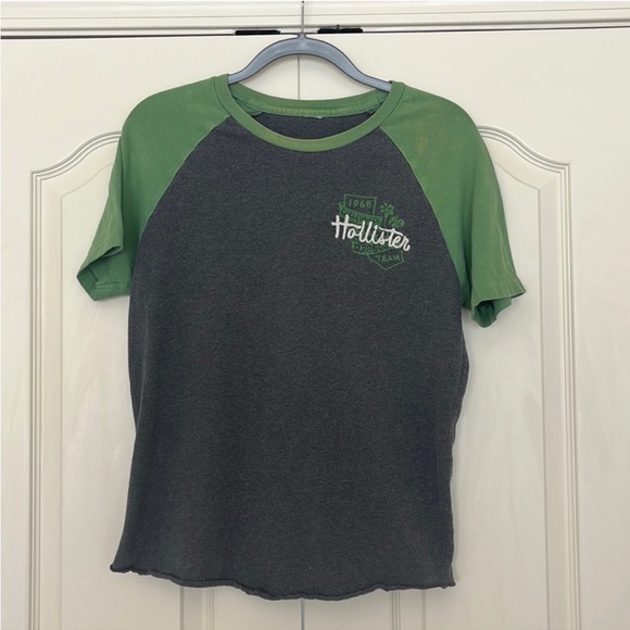 Hollister Other - Vintage Hollister T-Shirt